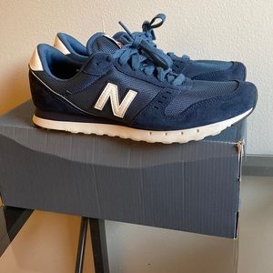 New Balance 311 lifestyle shoes